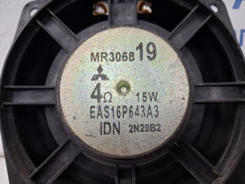 Динамик двери Mitsubishi Pajero Wagon 3 3.2 Дизель 4M41