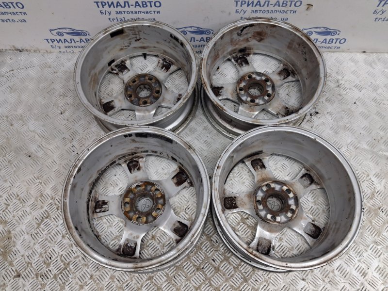 Диски титан комплект R16 Auris 2006-2012 E150 1.6 бензин 1ZRFAE