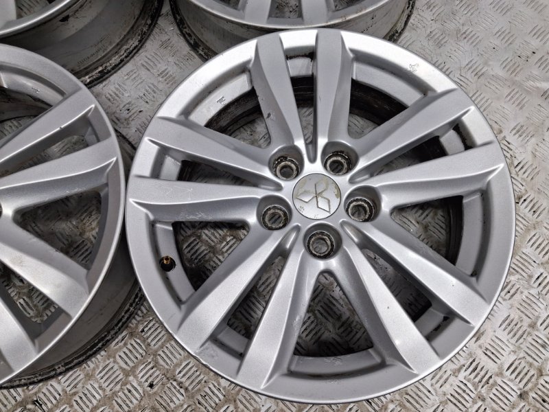 Диски титан комплект R17 ASX 2010- GA 1.8 Diesel 4N13