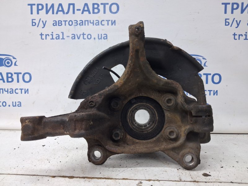 Запчасть кулак поворотный правый со ступицей Mazda 3 2013-2019 BM 2.2 diesel B45A33021 Б/У Кулак поворотный правый со ступицей Mazda 3 2013-2019 BM 2.2 diesel B45A33021 Б/У