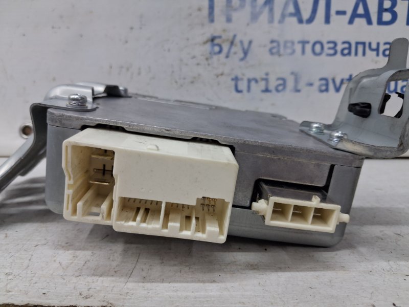 Блок управления Auris 2006-2012 E150 1.6 бензин 1ZRFAE