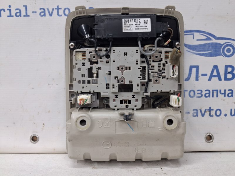 Плафон передний Mazda 3 BM 2.2 diesel Плафон передний Mazda 3 BM 2.2 diesel