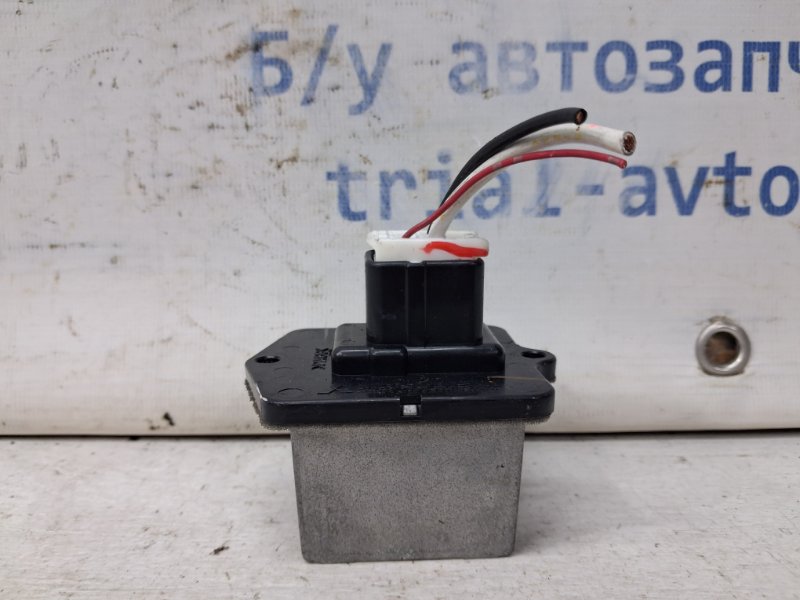 Резистор печки Mitsubishi ASX 2010- GA 1.8 Diesel 4N13 7802A006 Б/У