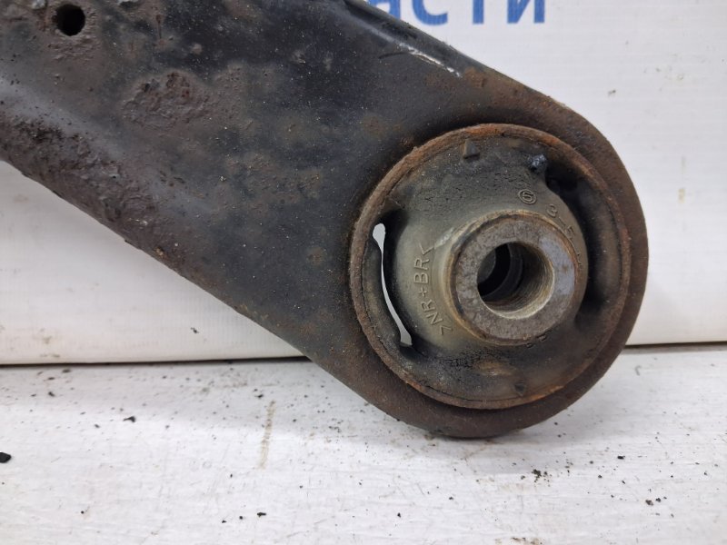 Рычаг левый ASX 2010- GA 1.8 Diesel 4N13 Рычаг левый ASX 2010- GA 1.8 Diesel 4N13