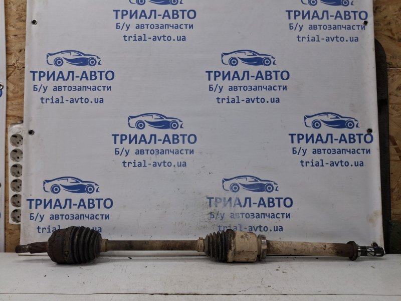 Привод передний правый МКПП Renault Megane 2008-2016 3 1.5 Diesel K9K 8200725502 Б/У