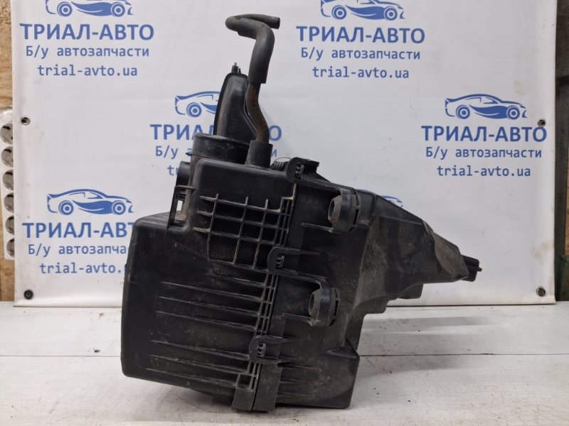 Корпус воздушного фильтра Mazda 3 2013-2019 BM 2.2 diesel SH01133AX Б/У