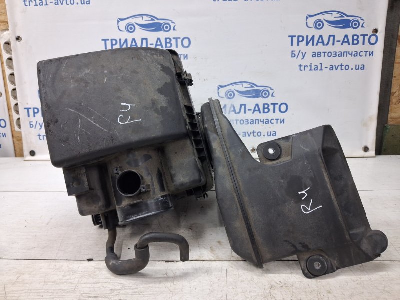 Корпус воздушного фильтра Mazda 3 BM 2.2 diesel