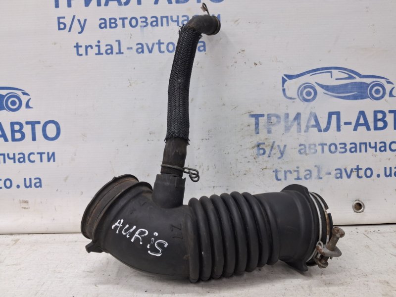 Патрубок воздушного фильтра Toyota Auris 2006-2012 E150 1.6 бензин 1ZRFAE 178800T070 Б/У