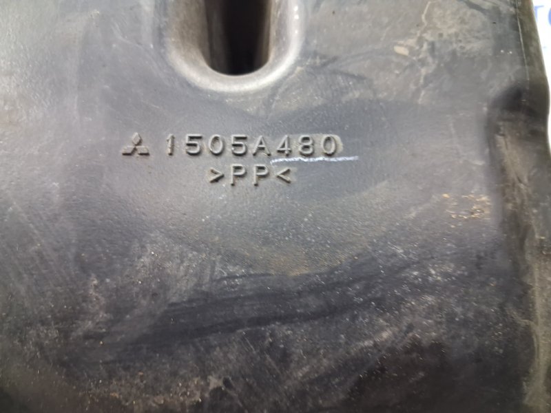 Воздухозаборник ASX 2010- GA 1.8 Diesel 4N13