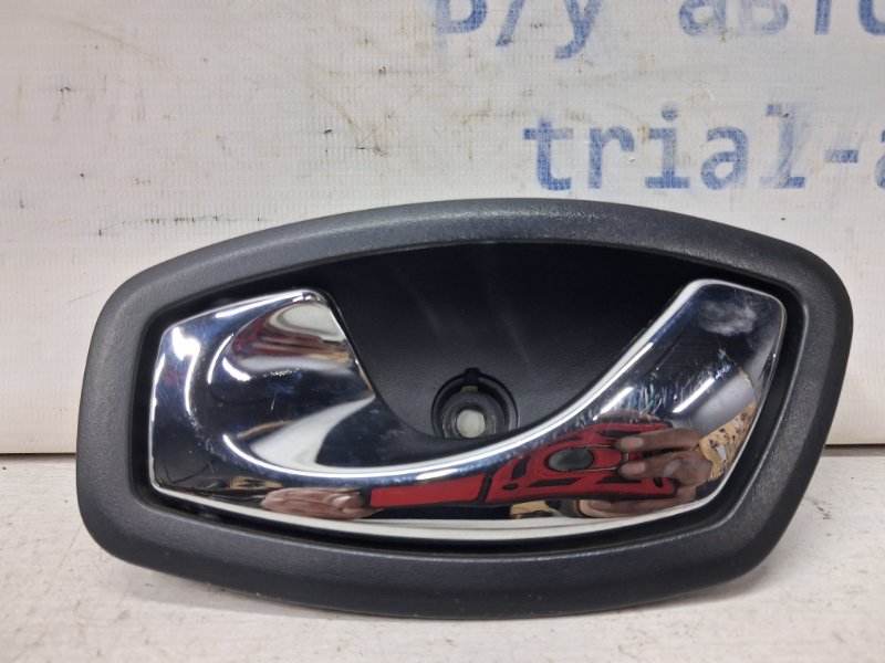 Ручка двери внутренняя левая Renault Megane 2008-2016 3 1.5 Diesel K9K 826730001R Б/У