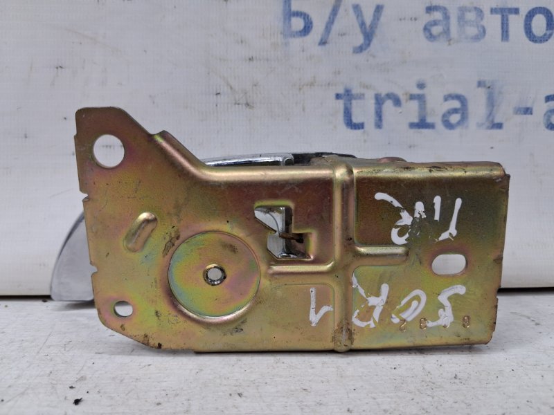 Ручка двери внутренняя правая Kia Sorento BL 2.5 diesel D4CB Ручка двери внутренняя правая Kia Sorento BL 2.5 diesel D4CB