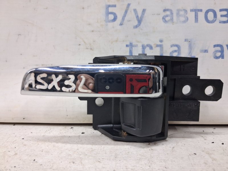 Ручка двери внутренняя левая Mitsubishi ASX 2010- GA 1.8 Diesel 4N13 5716A479XB Б/У
