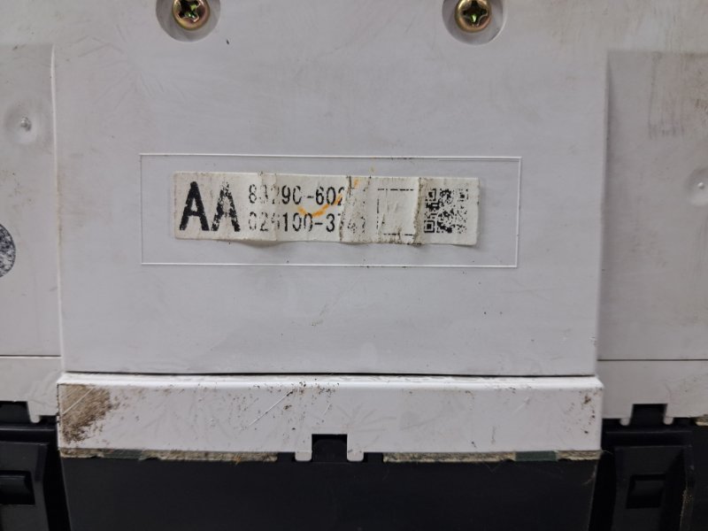 Дисплей информационный Prado 2002-2009 J120 3.0 Diesel 1KDFTV