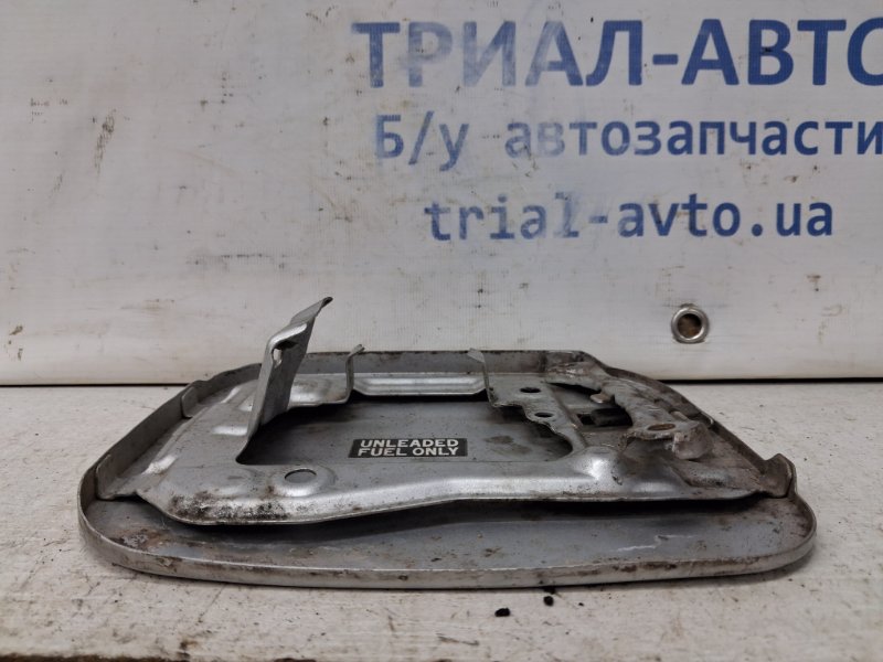 Лючок бака Toyota Camry XV40 2.4 Бензин 2AZFE