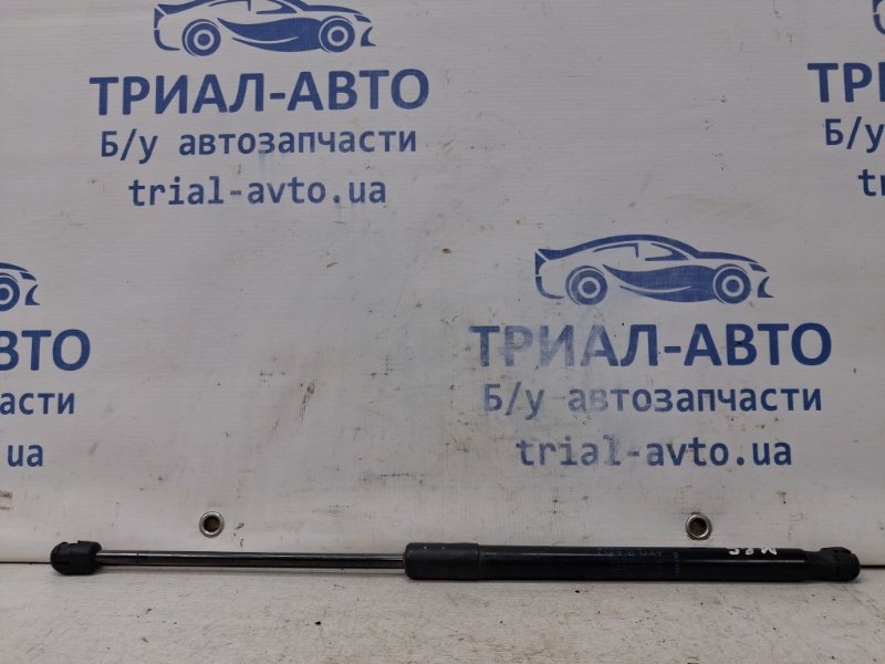 Запчасть амортизатор крышки багажника Renault Megane 2008-2016 3 1.5 Diesel K9K 844300009R Б/У Амортизатор крышки багажника Renault Megane 2008-2016 3 1.5 Diesel K9K 844300009R Б/У