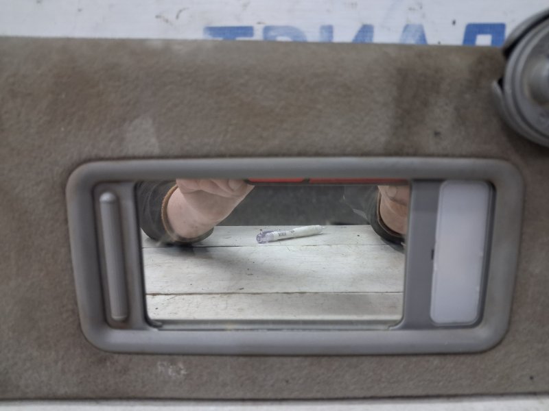 Козырек солнцезащитный правый Toyota Prado J120 3.0 Diesel 1KDFTV