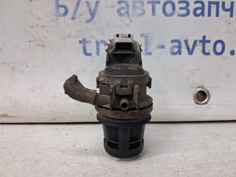 Насос омывателя стекла Toyota Prado J120 3.0 Diesel 1KDFTV