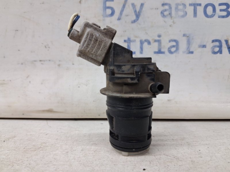 Насос омывателя стекла Toyota Prado 2002-2009 J120 3.0 Diesel 1KDFTV 8533060180 Б/У