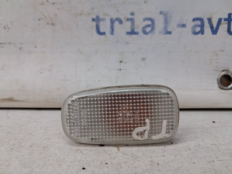 Повторитель поворотника Toyota Prado 2002-2009 J120 3.0 Diesel 1KDFTV 8173151010 Б/У