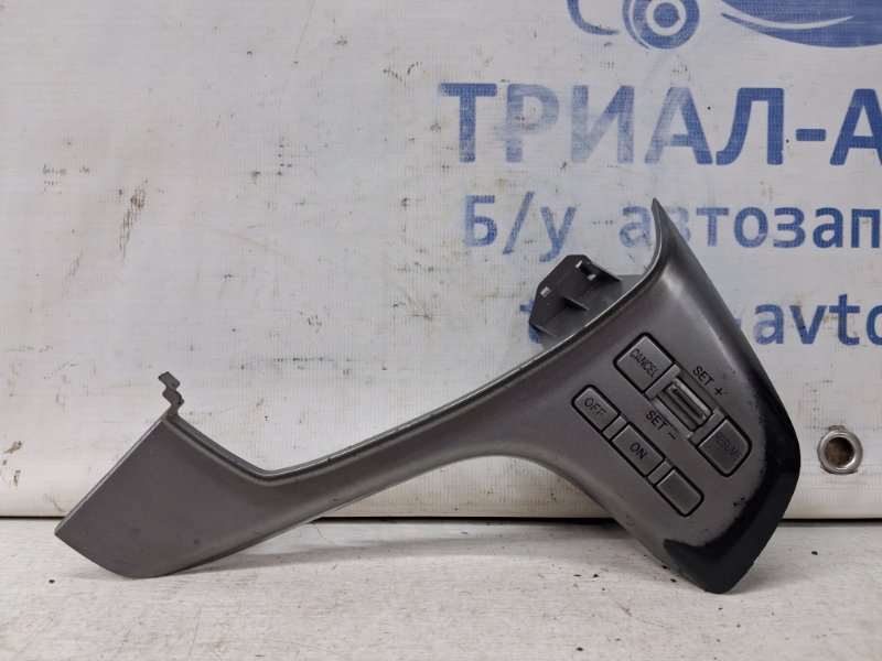 Запчасть кнопки руля Mazda 3 2003-2009 BK 1.6 бензин Z6 BS3F664M0 Б/У Кнопки руля Mazda 3 2003-2009 BK 1.6 бензин Z6 BS3F664M0 Б/У