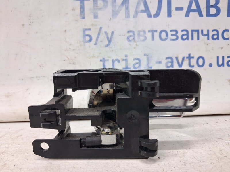 Ручка двери внутренняя правая Nissan Qashqai J10 2.0 Бензин MR20DE Ручка двери внутренняя правая Nissan Qashqai J10 2.0 Бензин MR20DE