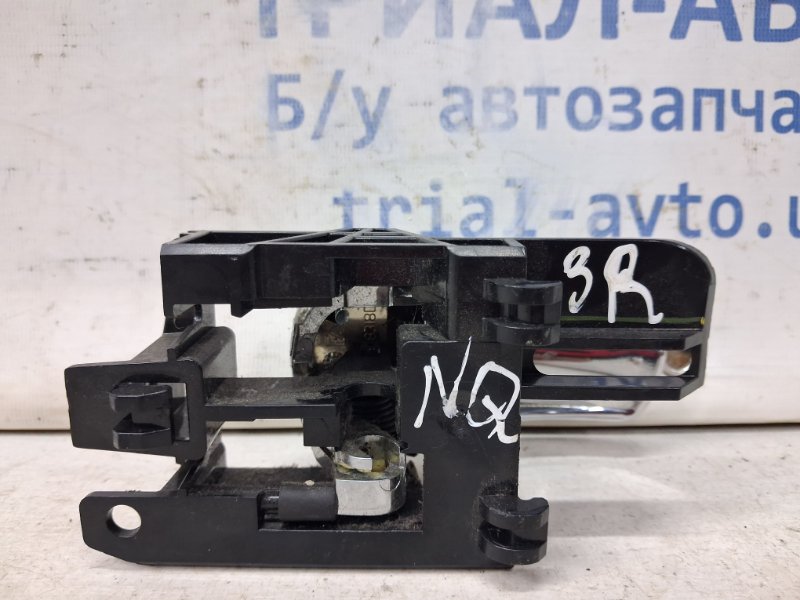 Ручка двери внутренняя правая Nissan Qashqai J10 2.0 Бензин MR20DE Ручка двери внутренняя правая Nissan Qashqai J10 2.0 Бензин MR20DE