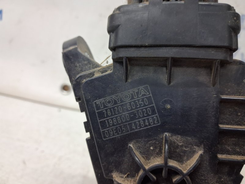 Педаль газа Prado 2002-2009 J120 3.0 Diesel 1KDFTV