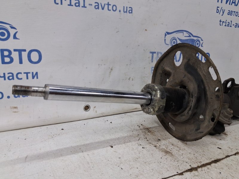 Амортизатор передний левый Auris 2006-2012 E150 1.6 бензин 1ZRFAE