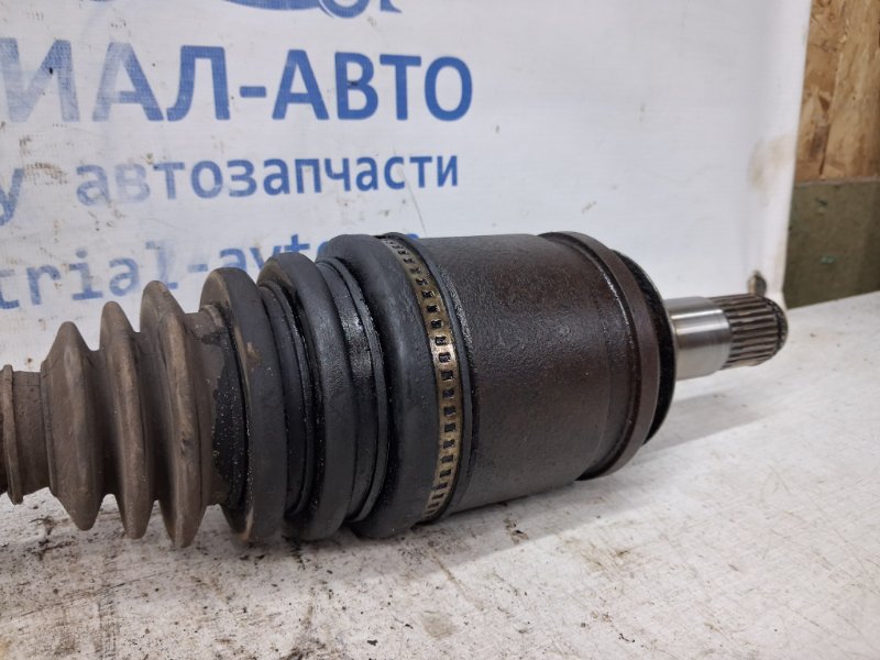 Привод передний правый МКПП Prado 2002-2009 J120 3.0 Diesel 1KDFTV