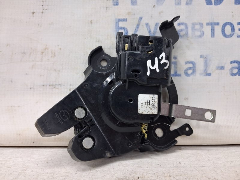 Замок крышки багажника Mazda 3 2013-2019 BM 2.2 diesel GSYL5682XA Б/У