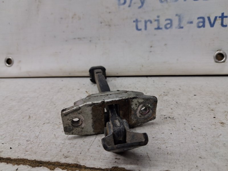 Ограничитель двери задний правый Camry 2006-2011 XV40 2.4 Бензин 2AZFE