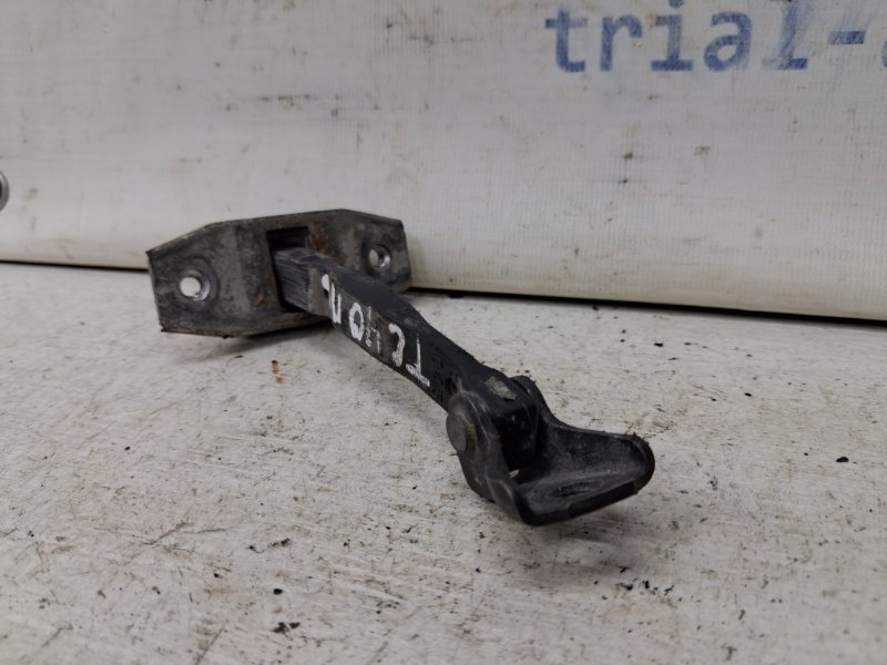 Ограничитель двери передний левый Toyota Camry XV40 2.4 Бензин 2AZFE