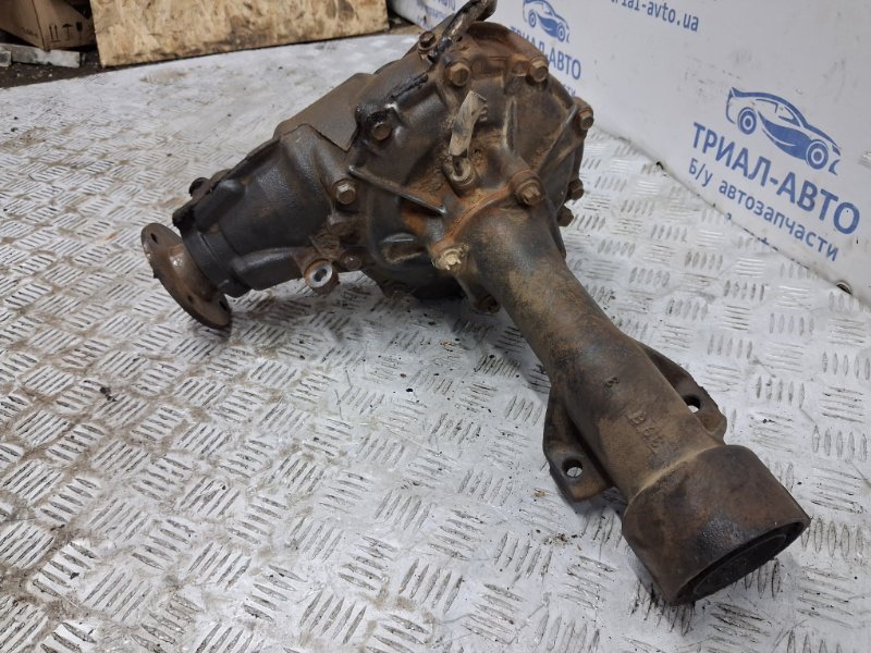 Редуктор передний Prado 2002-2009 J120 3.0 Diesel 1KDFTV