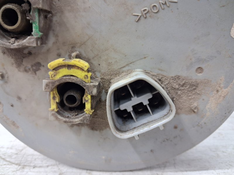 Датчик уровня топлива в бак Prado 2002-2009 J120 3.0 Diesel 1KDFTV