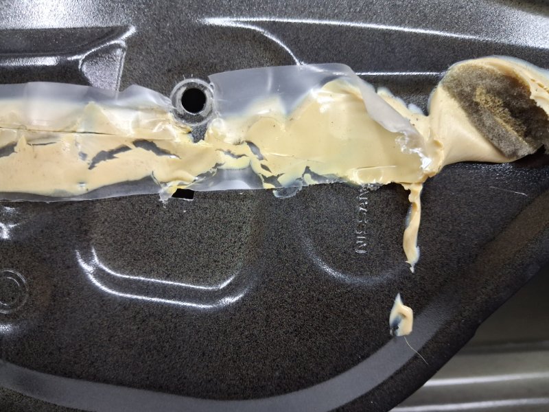 Дверь задняя правая Qashqai 2013-2022 J11 1.2 Бензин HRA2DDT Дверь задняя правая Qashqai 2013-2022 J11 1.2 Бензин HRA2DDT