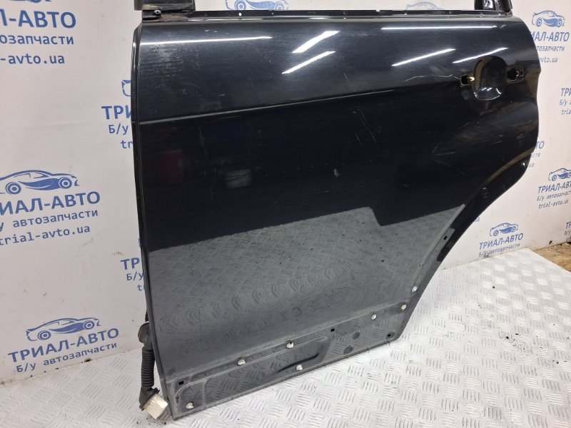 Дверь задняя левая Chevrolet Captiva C140 2.2 diesel Z22D1 Дверь задняя левая Chevrolet Captiva C140 2.2 diesel Z22D1