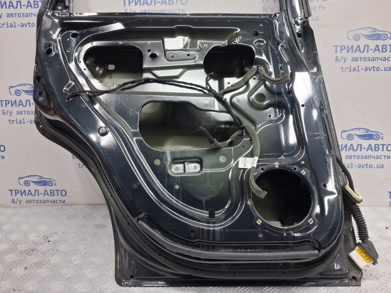 Дверь задняя левая Captiva 2006-2018 C140 2.2 diesel Z22D1 Дверь задняя левая Captiva 2006-2018 C140 2.2 diesel Z22D1