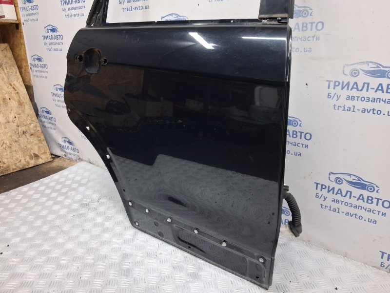Дверь задняя правая Captiva 2006-2018 C140 2.2 diesel Z22D1 Дверь задняя правая Captiva 2006-2018 C140 2.2 diesel Z22D1