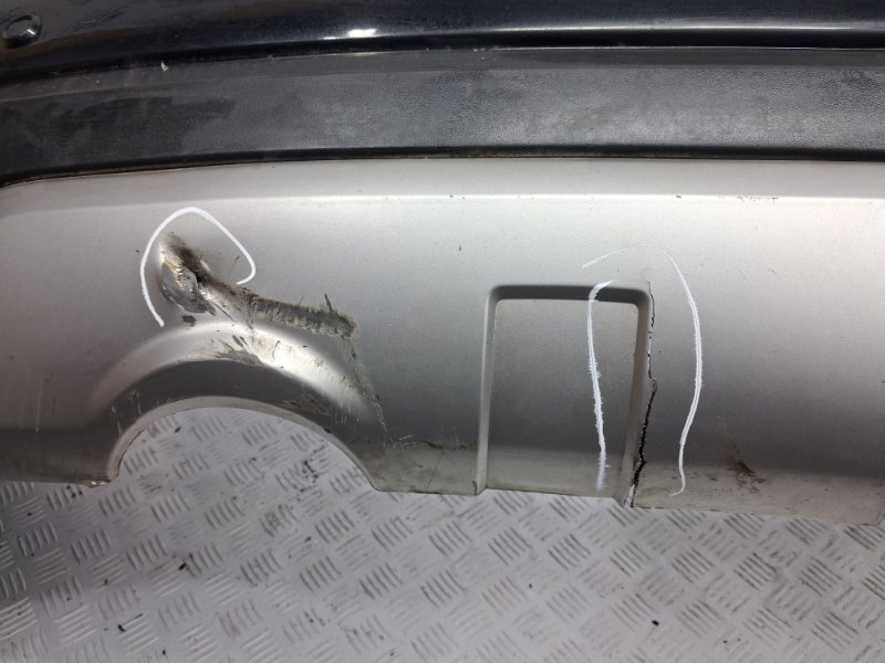 Бампер задний Captiva 2006-2018 C140 2.2 diesel Z22D1 Бампер задний Captiva 2006-2018 C140 2.2 diesel Z22D1