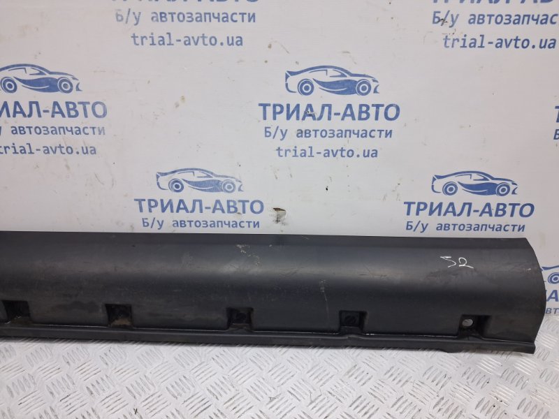 Накладка порога внешняя левая Suzuki SX4 1 1.6 бензин M16A