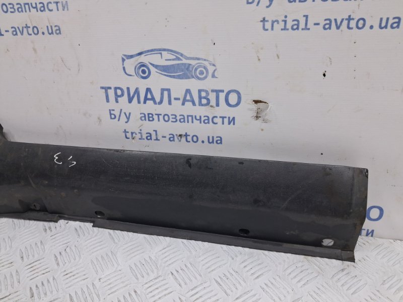 Накладка порога внешняя правая задняя Chevrolet Captiva C140 2.2 diesel Z22D1 Накладка порога внешняя правая задняя Chevrolet Captiva C140 2.2 diesel Z22D1