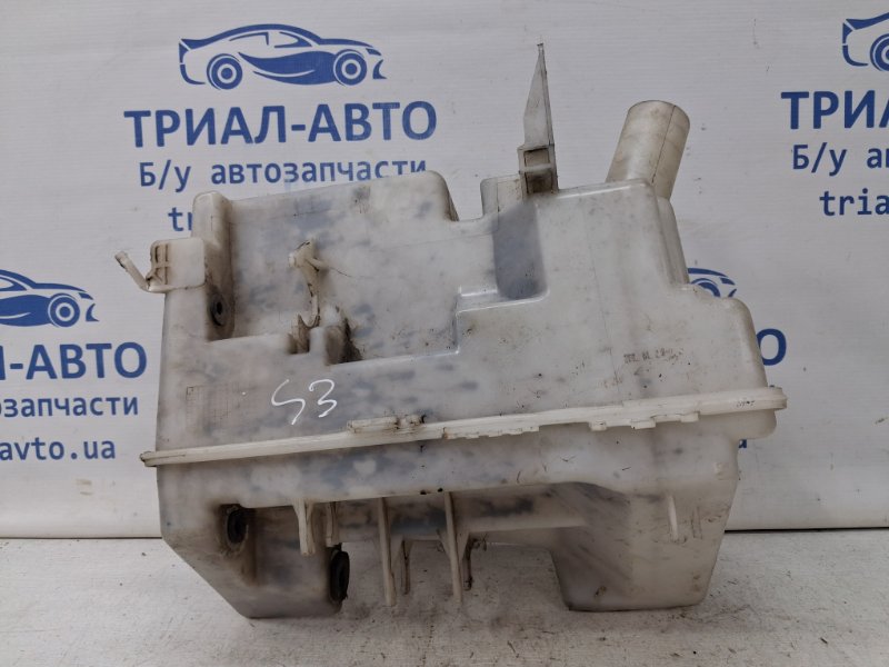 Бачок омывателя Chevrolet Captiva 2006-2018 C140 2.2 diesel Z22D1 20775069 Б/У