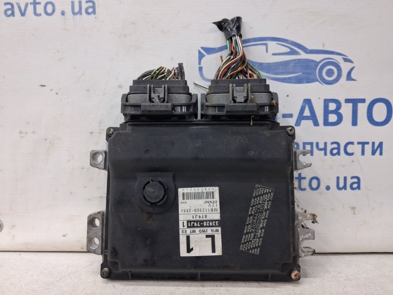 Запчасть блок управления двигателем Suzuki SX4 2006-2014 1 1.6 бензин M16A 3392079J11 Б/У Блок управления двигателем Suzuki SX4 2006-2014 1 1.6 бензин M16A 3392079J11 Б/У