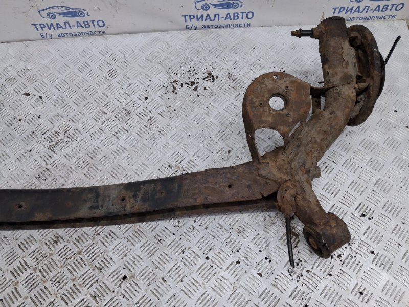 Балка задней подвески SX4 2006-2014 1 1.6 бензин M16A Балка задней подвески SX4 2006-2014 1 1.6 бензин M16A