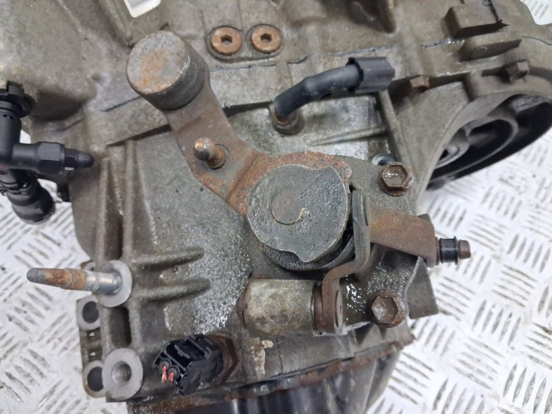 Коробка передач МКПП SX4 2006-2014 1 1.6 бензин M16A Коробка передач МКПП SX4 2006-2014 1 1.6 бензин M16A