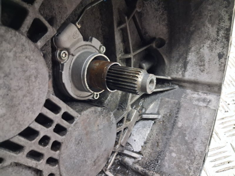 Коробка передач МКПП Captiva 2006-2018 C140 2.2 diesel Z22D1