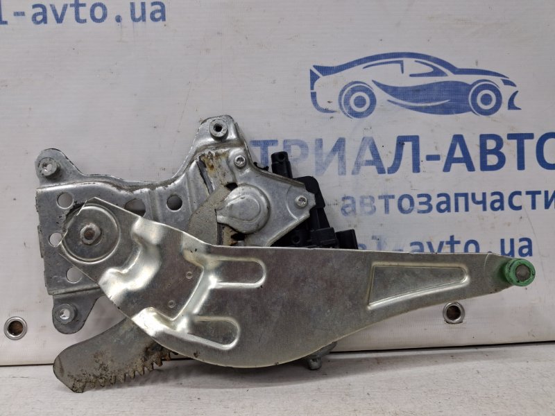 Стеклоподъемник задний левый Suzuki SX4 1 1.6 бензин M16A Стеклоподъемник задний левый Suzuki SX4 1 1.6 бензин M16A