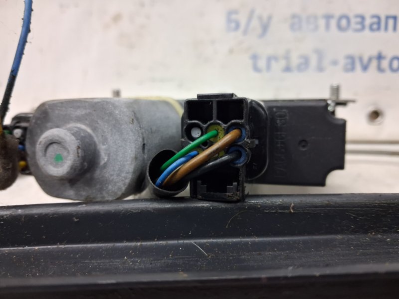 Стеклоподъемник передний правый Captiva 2006-2018 C140 2.2 diesel Z22D1 Стеклоподъемник передний правый Captiva 2006-2018 C140 2.2 diesel Z22D1