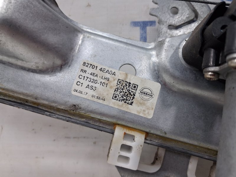 Стеклоподъемник задний левый Qashqai 2013-2022 J11 1.2 Бензин HRA2DDT Стеклоподъемник задний левый Qashqai 2013-2022 J11 1.2 Бензин HRA2DDT