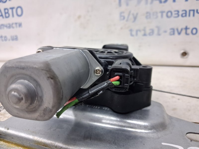 Стеклоподъемник задний левый Qashqai 2013-2022 J11 1.2 Бензин HRA2DDT Стеклоподъемник задний левый Qashqai 2013-2022 J11 1.2 Бензин HRA2DDT